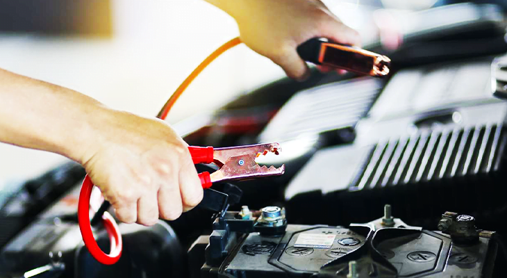 Why Should You Hire A Professional To Jump Start Your Vehicle?