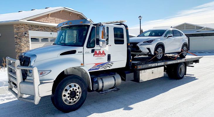 How Can A Tow Truck Help You Recover Your Car?