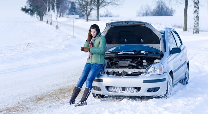 What-To-Do-If-Your-Car-Breaks-Down-This-Winter