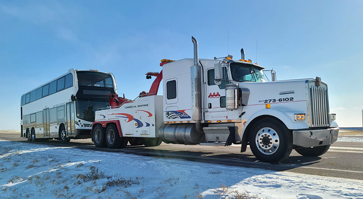 Types-Of-Commercial-Vehicles-That-Can-Be-Towed-By-Heavy-Duty-Tow-Trucks