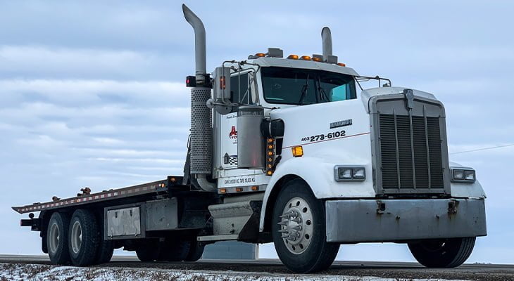 Common Misconceptions About Flatbed Towing: Debunking Myths
