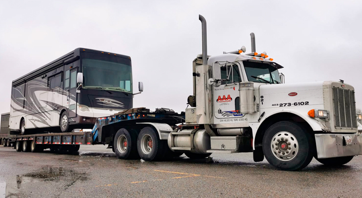 Why-Choose-Flatbed-Towing-For-Heavy-Duty-Vehicles-In-Calgary