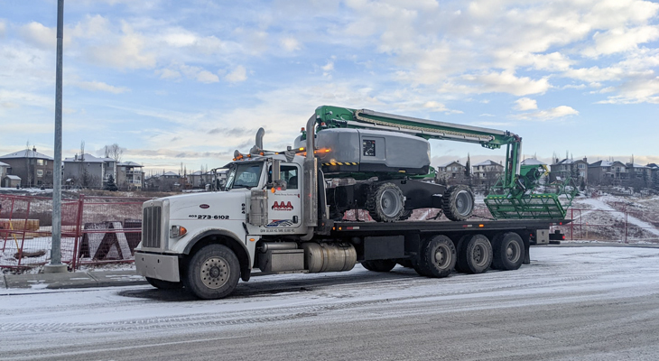 Calgary Towing: Simplifying Heavy Equipment Hauling Services
