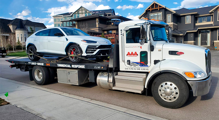 Why Flatbed Towing In Calgary Is The Safest Choice For Your Vehicle?