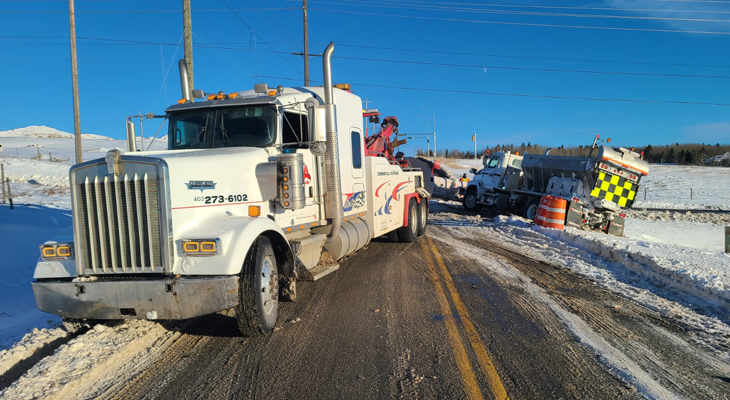 How Towing Companies Help Reduce Liability After Commercial Vehicle Accidents