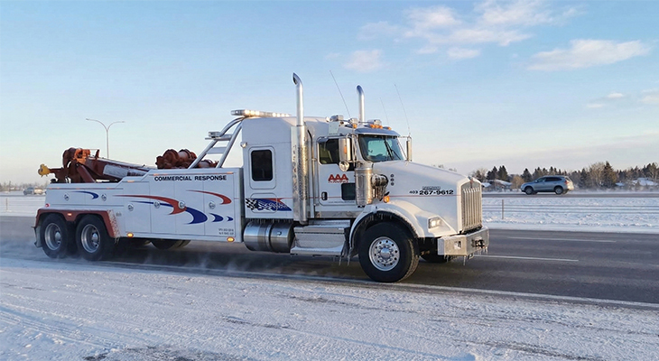 The Role of Professional Roadside Assistance During Dangerous Weather Conditions