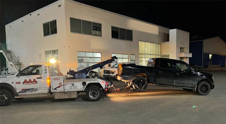 5 Fleet Management Benefits of Professional Roadside Assistance in Calgary