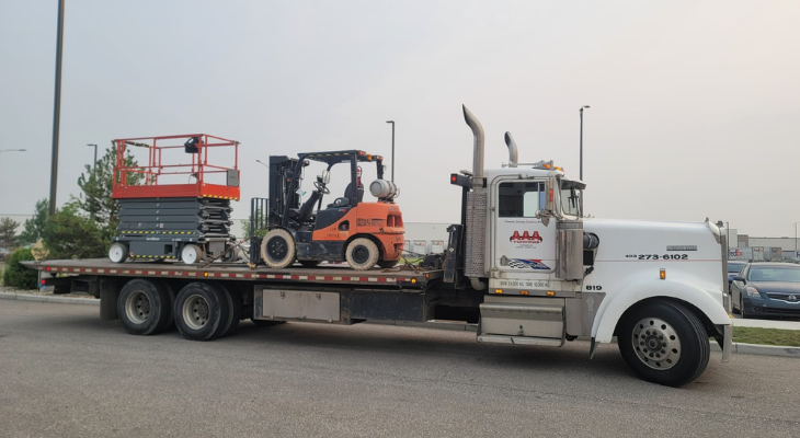 Heavy Equipment Hauling Companies Calgary: How Professional Transport Protects Your Investment