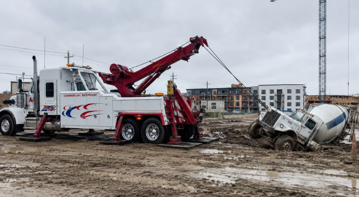 Pulling Commercial Fleets Out of Deep Mud With Unstoppable Heavy Duty Towing in Calgary