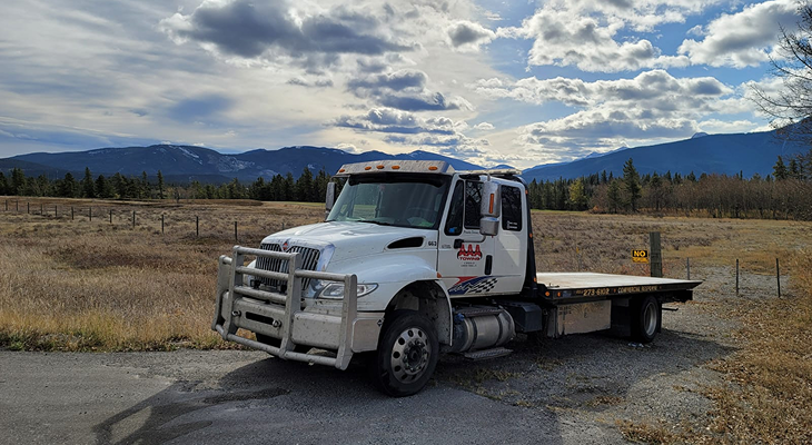 Warning Signs a Calgary Towing Quote May Be Too Expensive